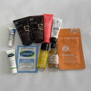 It cosmetics face/body shower / shave  sample bundle